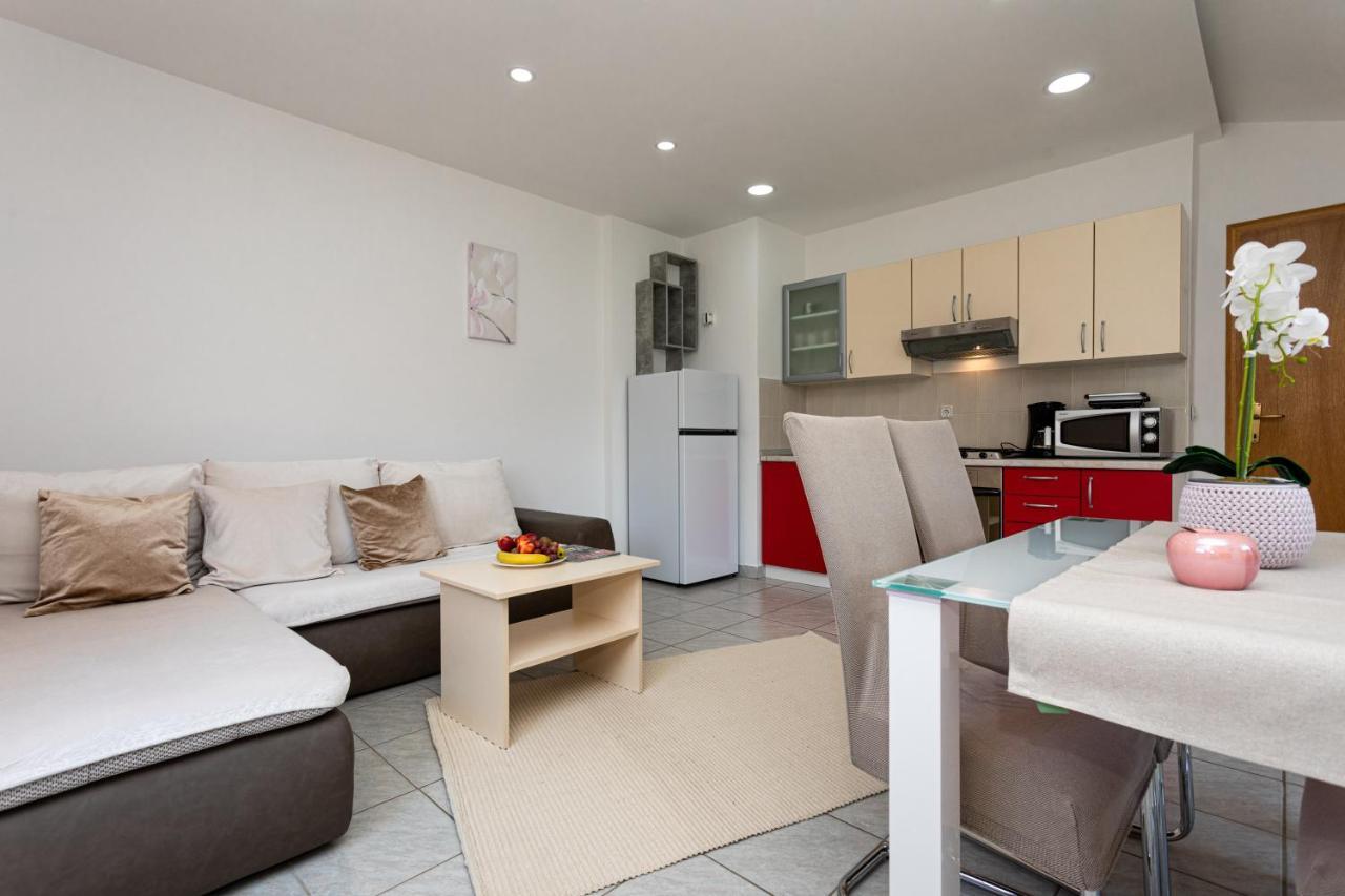 Apartments La Natalli Baška Kültér fotó