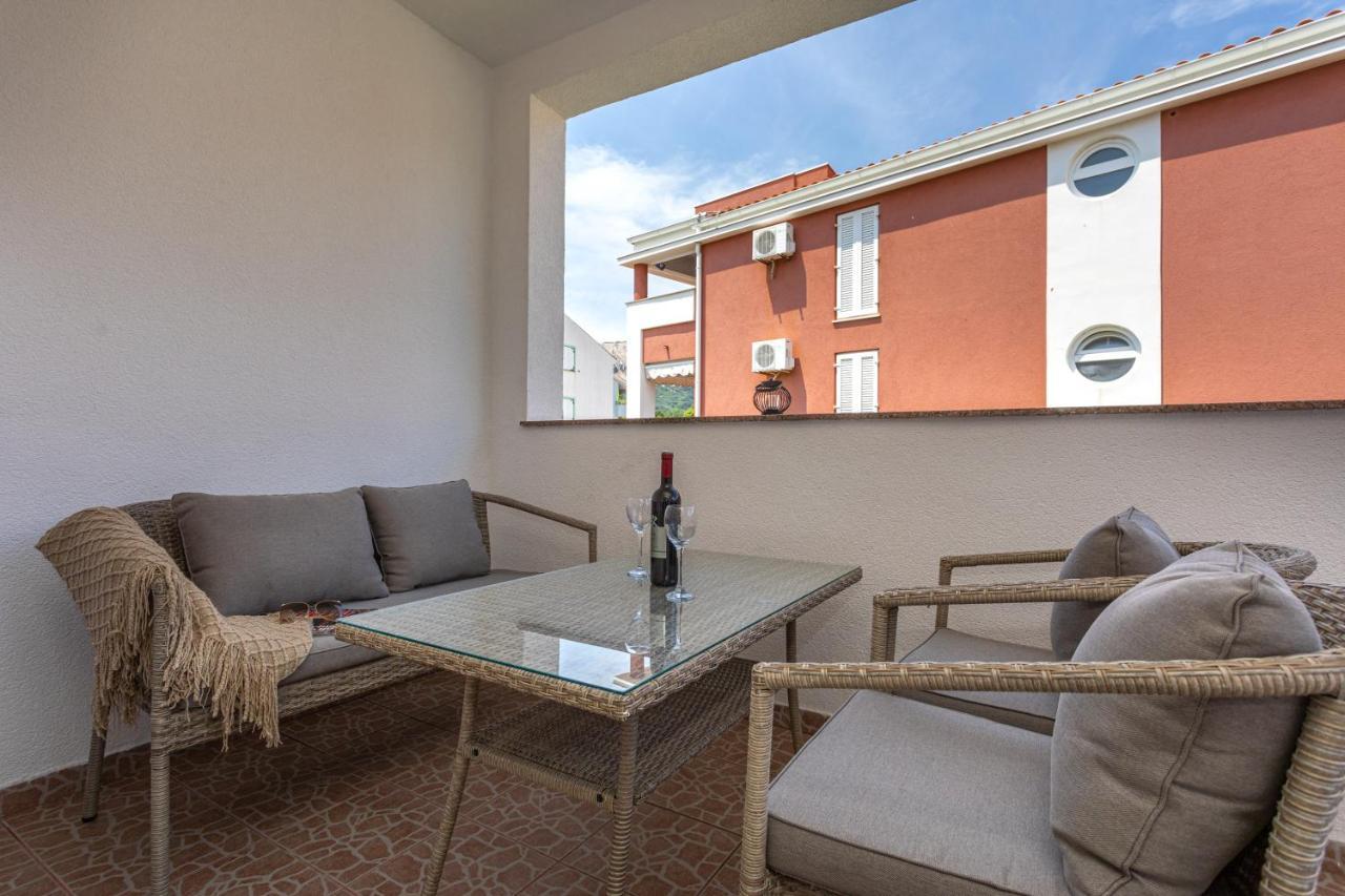 Apartments La Natalli Baška Kültér fotó