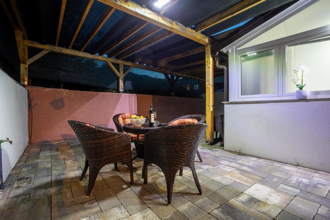 Apartments La Natalli Baška Kültér fotó